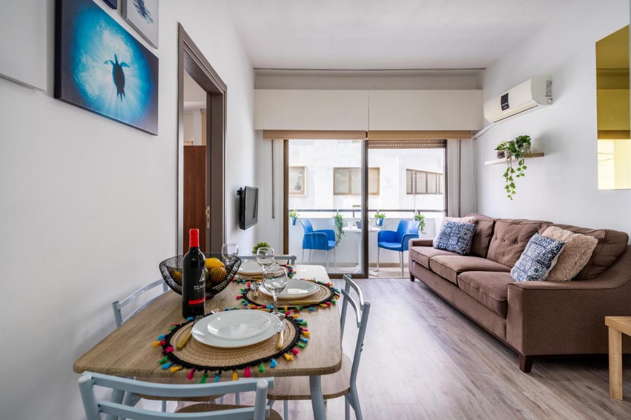 Eleni'S 1-Br Apt In Larnaca Center Exteriér fotografie
