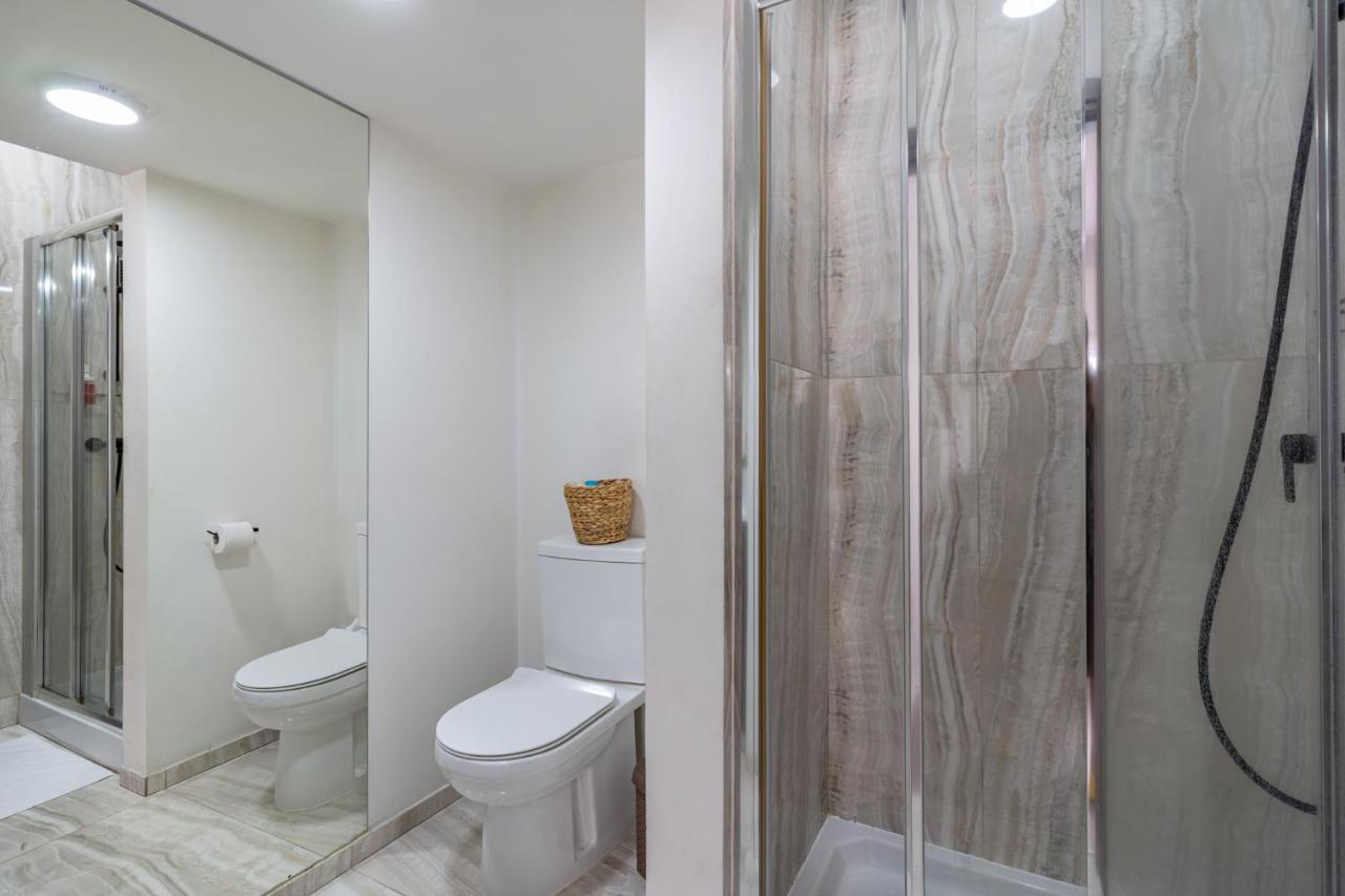 Eleni'S 1-Br Apt In Larnaca Center Exteriér fotografie
